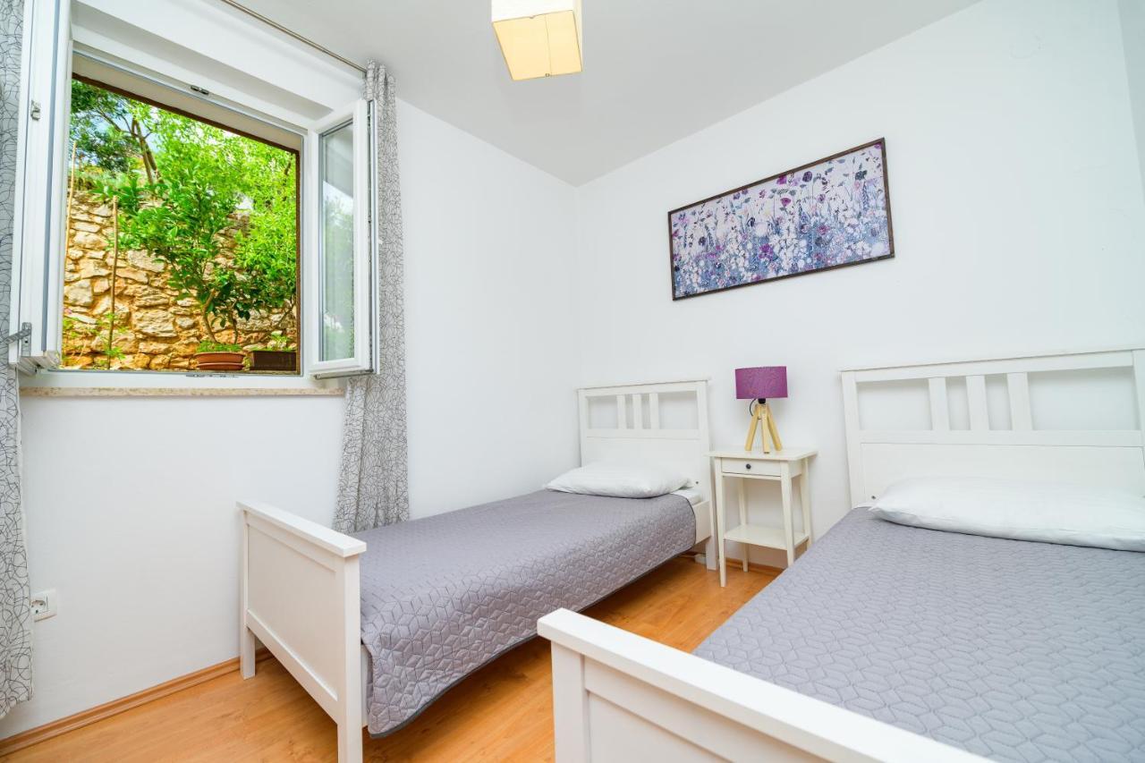 Appartement House Rosa à Mali Lošinj Extérieur photo